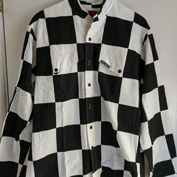 ISO - Picture 4 of 4